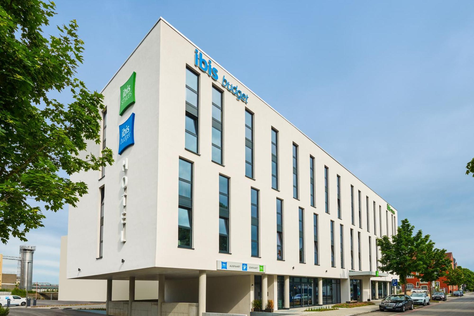 Hotel Ibis Styles Singen Extérieur photo