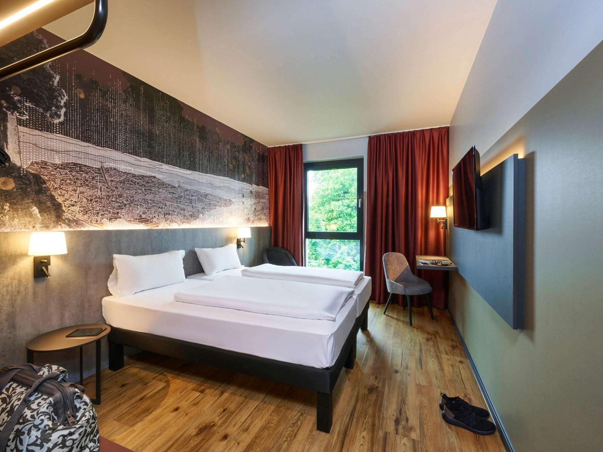 Hotel Ibis Styles Singen Extérieur photo